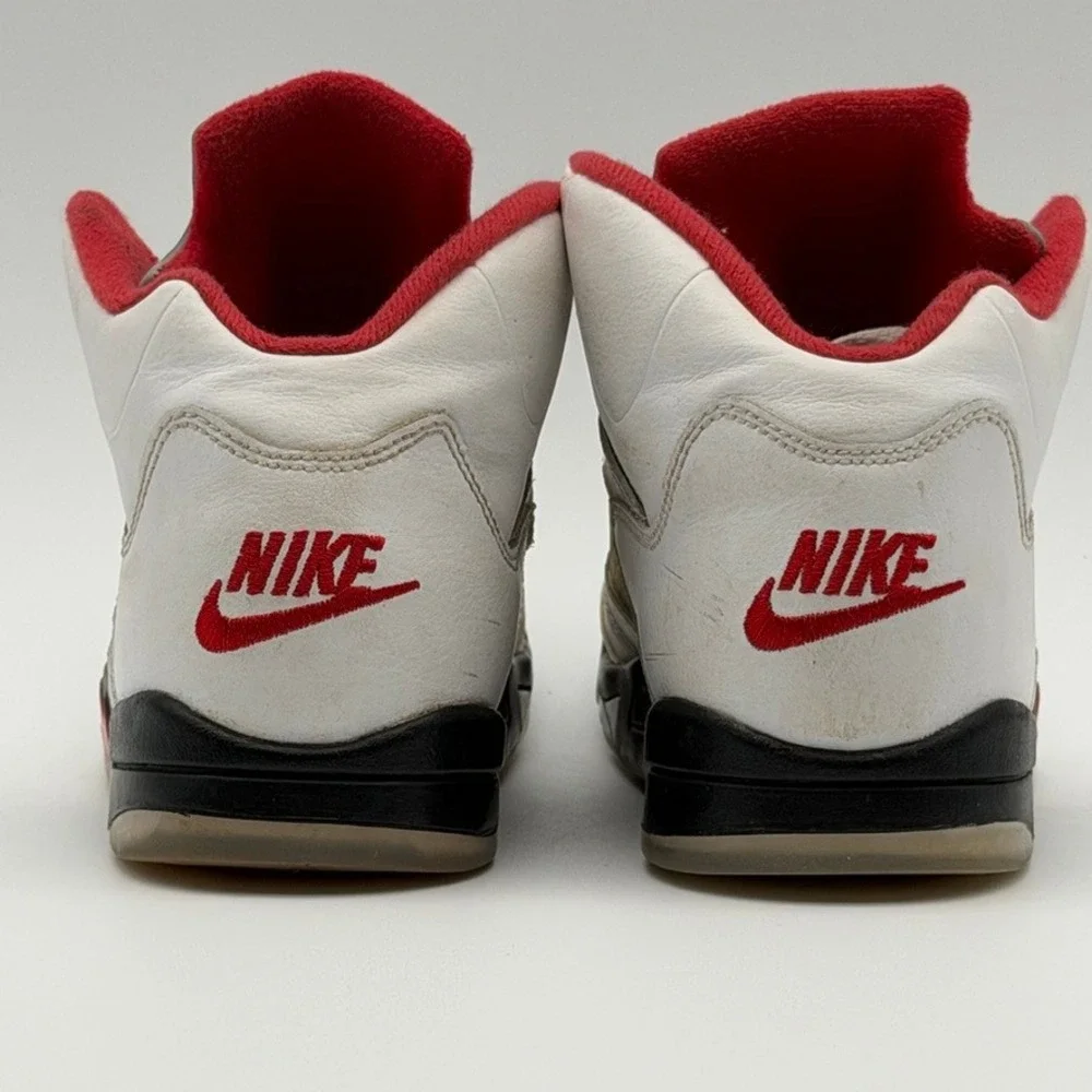 Air Jordan 5 Retro OG Fire Red 440889-102 Size 3Y‎